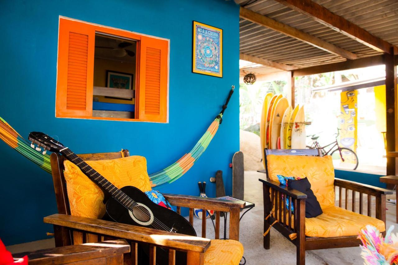 Sintonia Surf Hostel E Bar ウバトゥバ エクステリア 写真